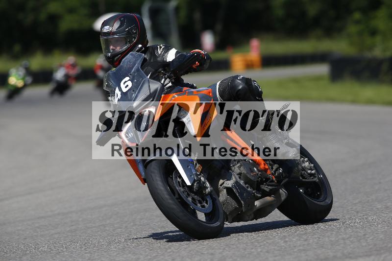 /Archiv-2024/29 12.06.2024 MOTO.CH Track Day ADR/Gruppe blau/46